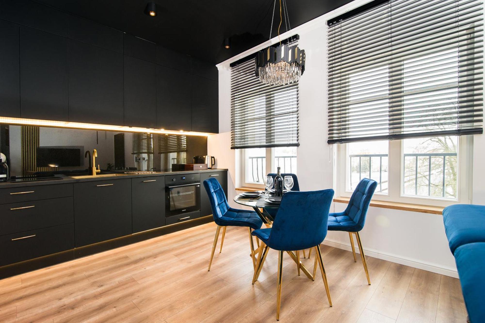 Black Pearl Apartment Starowka Elblag Buitenkant foto